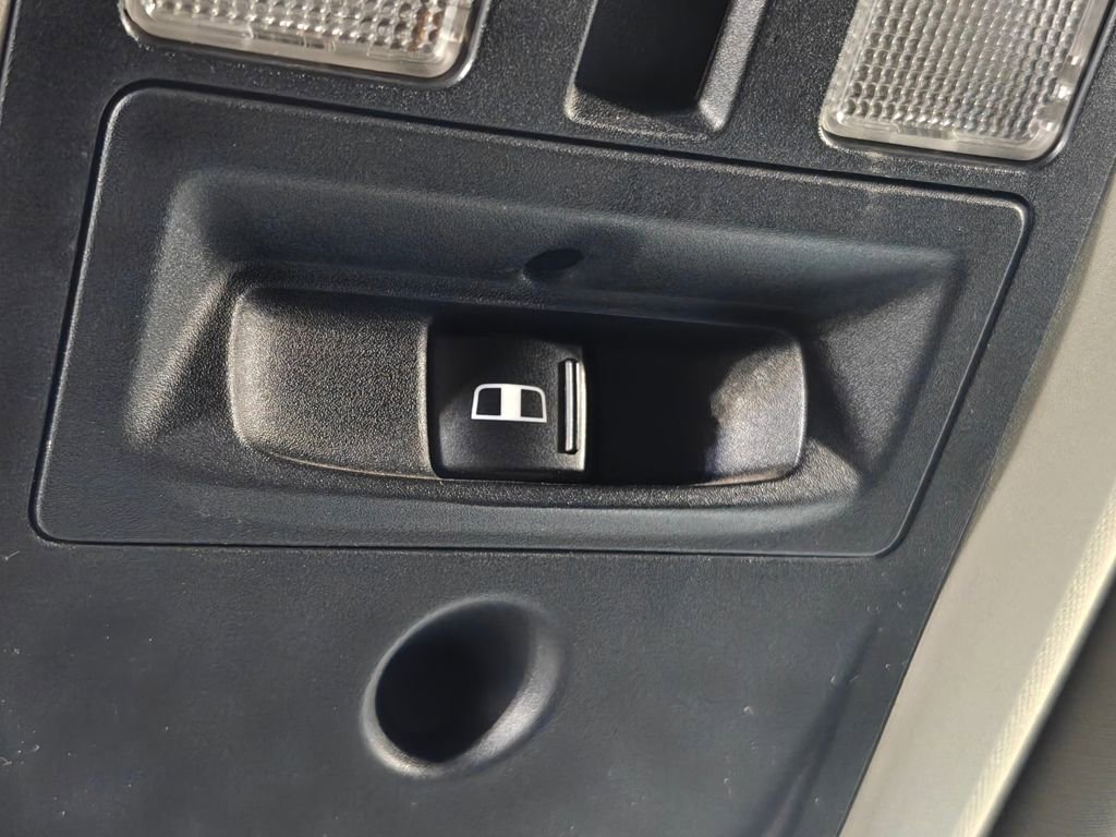 Used 2014 RAM 2500 SLT image 7