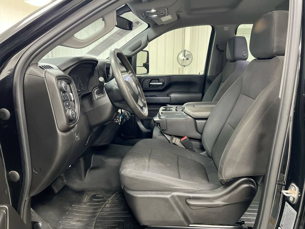 Used 2022 Chevrolet Silverado 2500 Custom w/ Custom Value Package AWD/4WD image 19