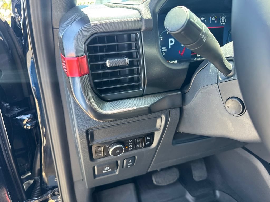 Used 2026 Ford F150 Raptor AWD/4WD image 22