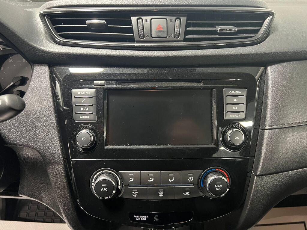 Used 2020 Nissan Rogue S image 8