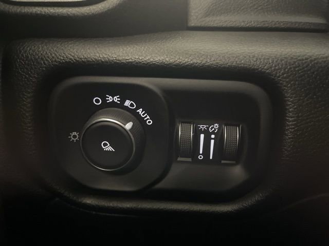 Used 2020 RAM 2500 Tradesman AWD/4WD image 36