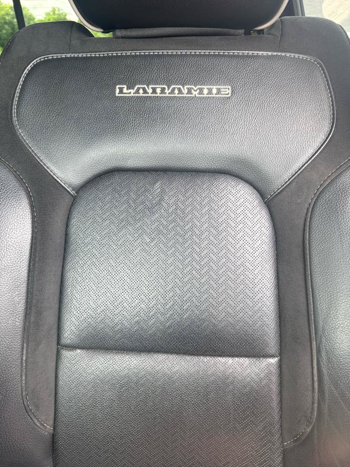 Used 2019 RAM 1500 Laramie AWD/4WD image 29