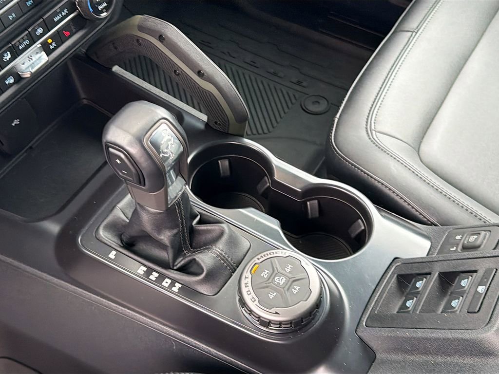 Used 2024 Ford Bronco Everglades image 27