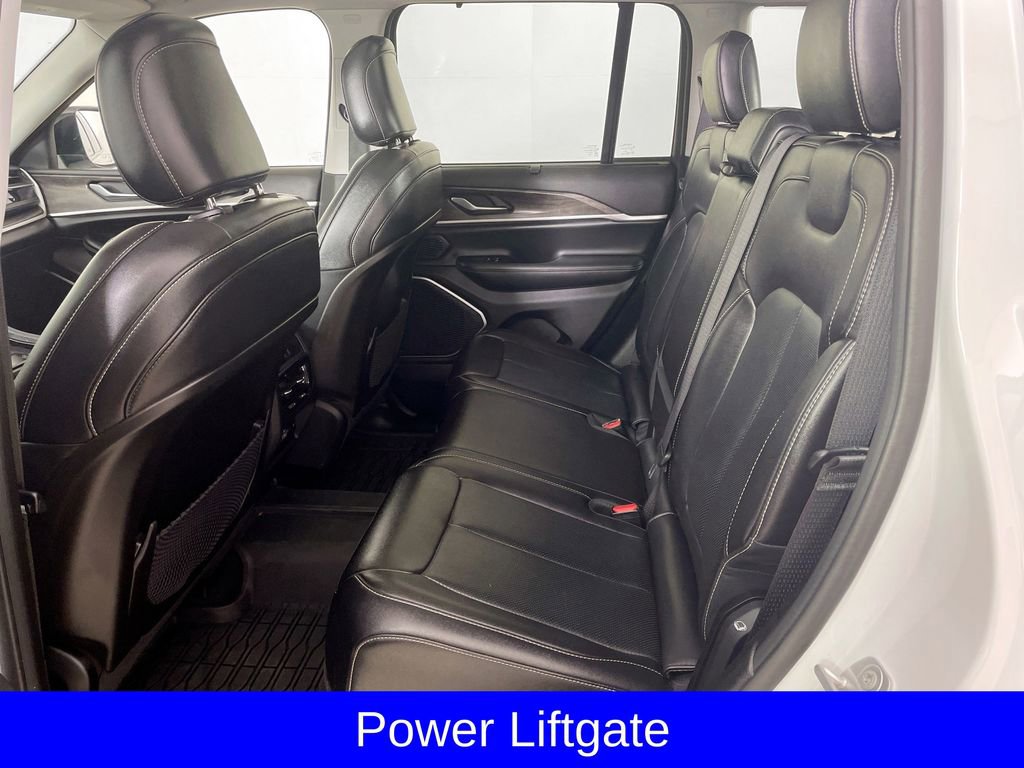 Used 2023 Jeep Grand Cherokee 4WD 4xe w/ Luxury Tech Group II image 26