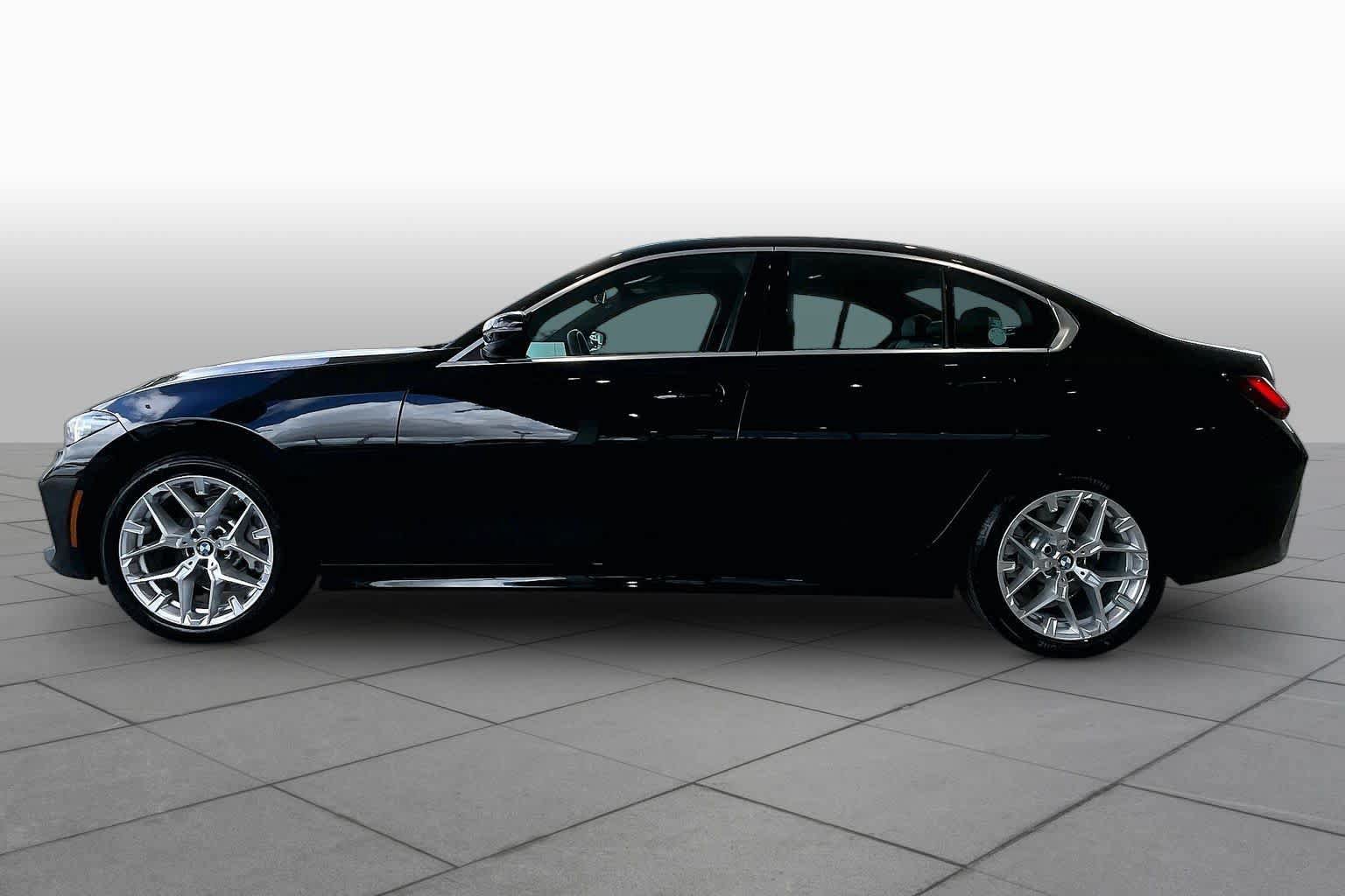 Used 2026 BMW 330i xDrive Sedan AWD/4WD image 32