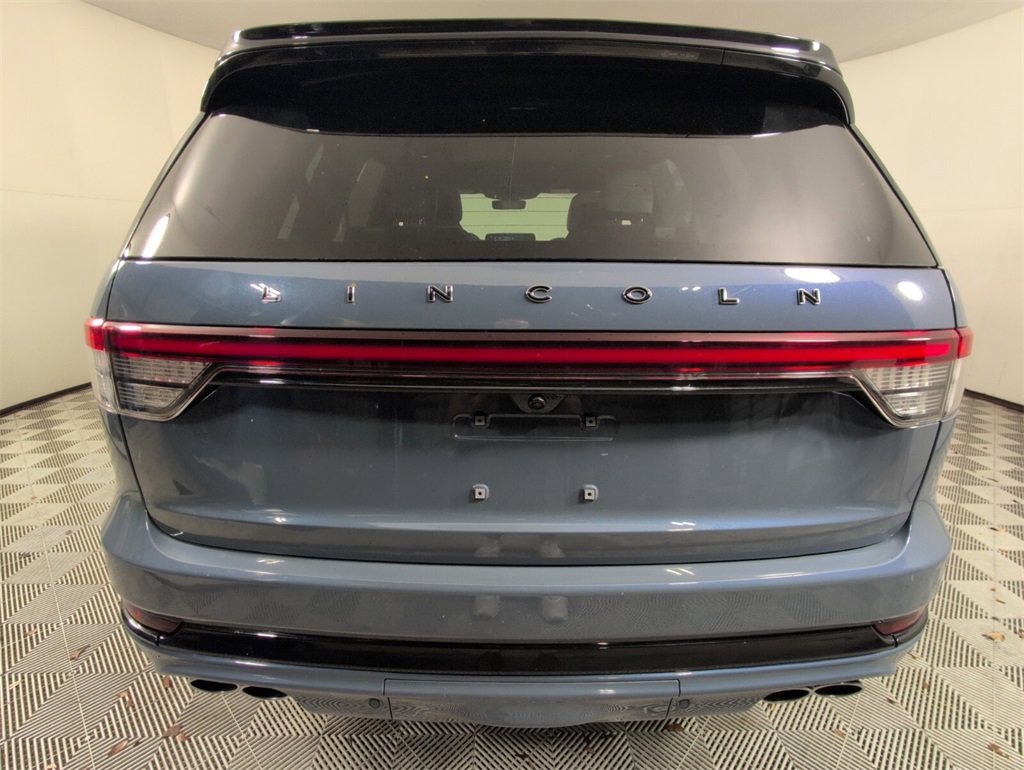 New 2025 Lincoln Aviator Black Label w/ Black Label Special Edition image 8