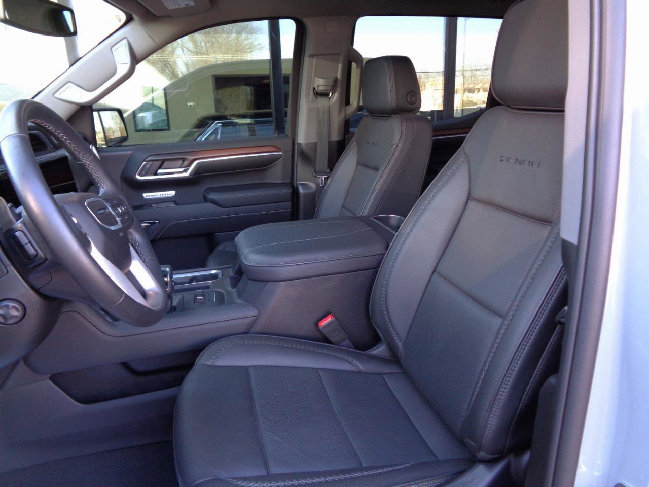 Used 2024 GMC Sierra 1500 Denali image 10