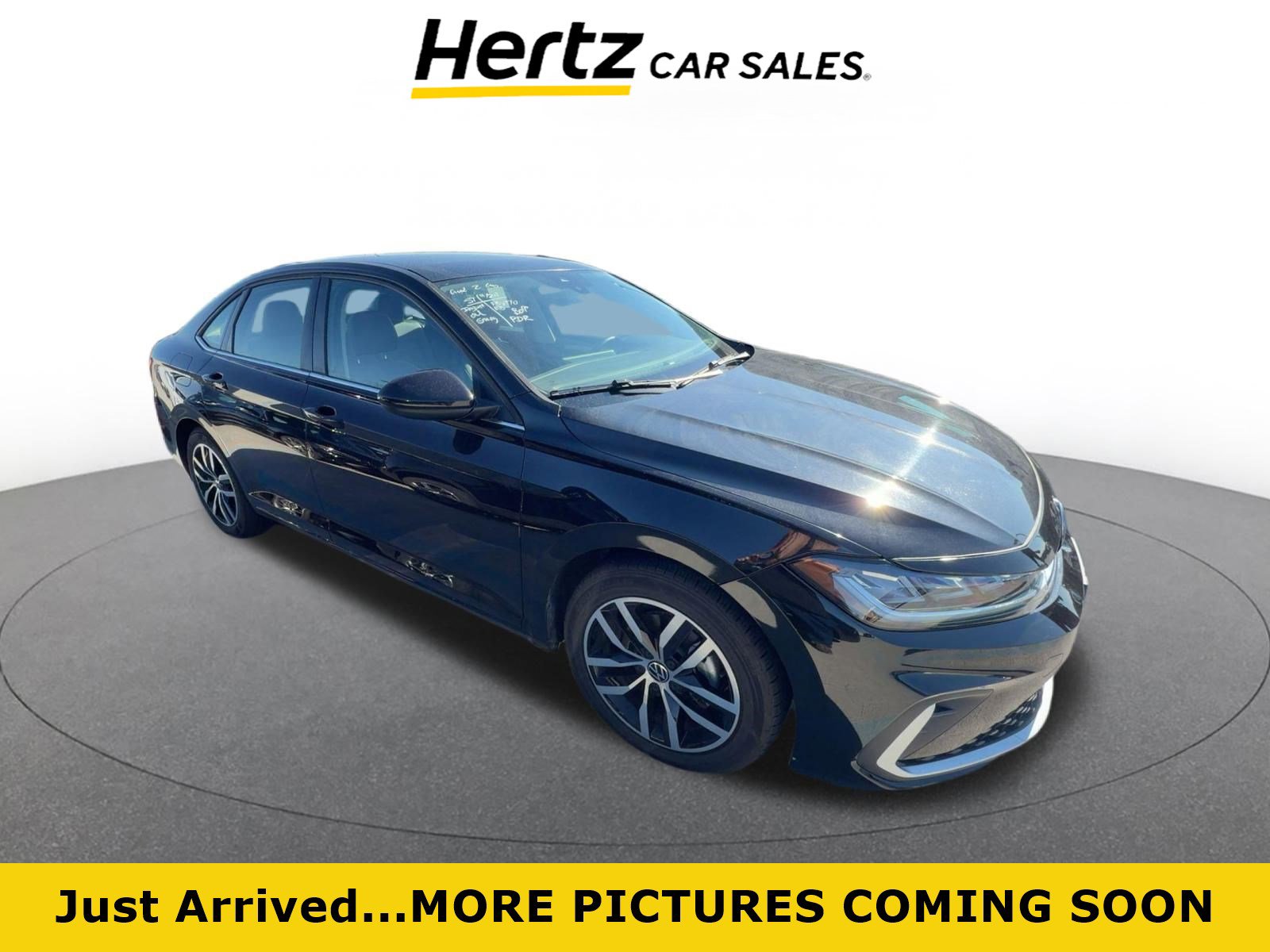 Used 2025 Volkswagen Jetta SE