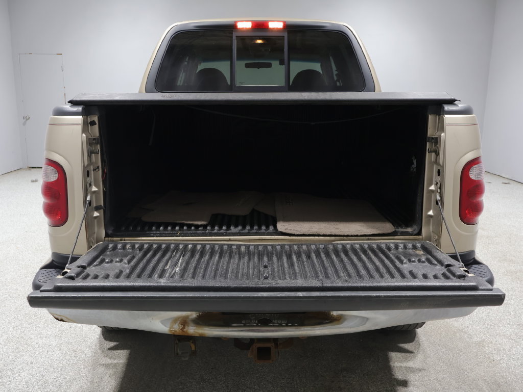 Used 2001 Ford F150 Lariat AWD/4WD image 13