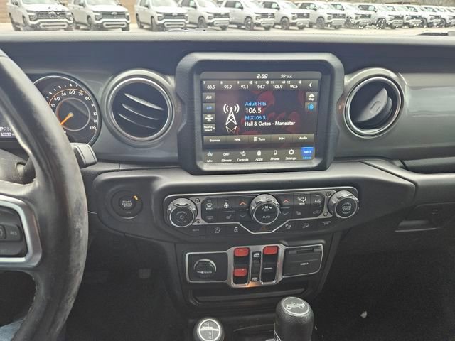 Used 2020 Jeep Wrangler Unlimited Sahara image 17