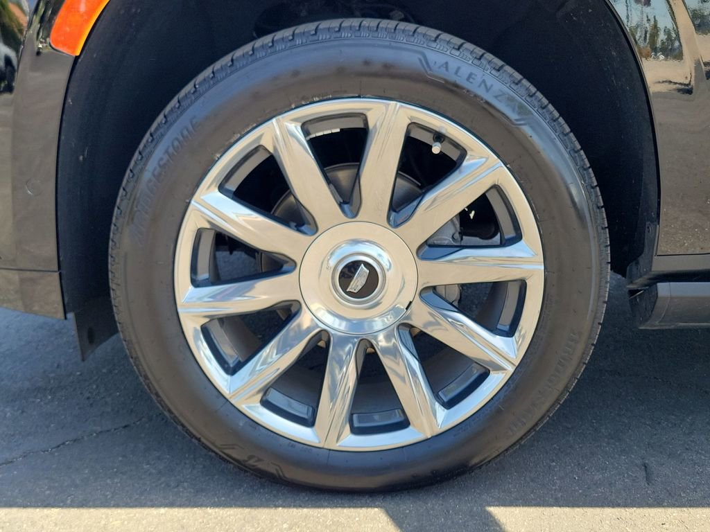 Certified 2023 Cadillac Escalade ESV Premium Luxury Platinum AWD/4WD image 33