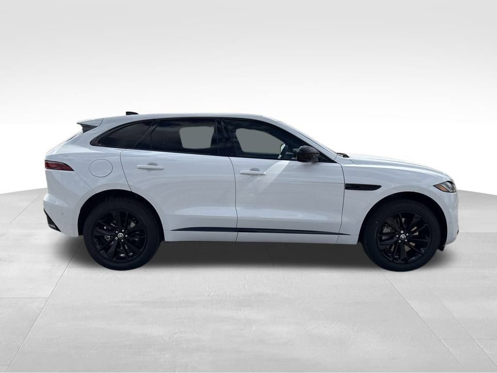 Used 2026 Jaguar F-PACE R-Dynamic S AWD/4WD image 5