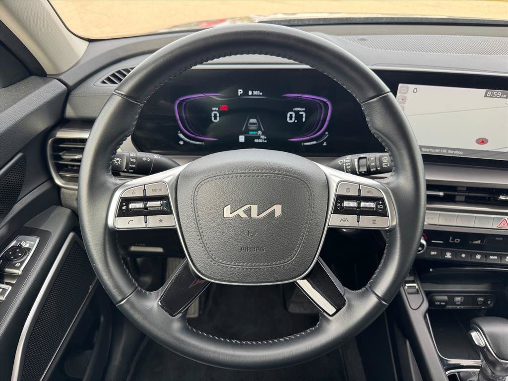 Used 2025 Kia Telluride S FWD image 13