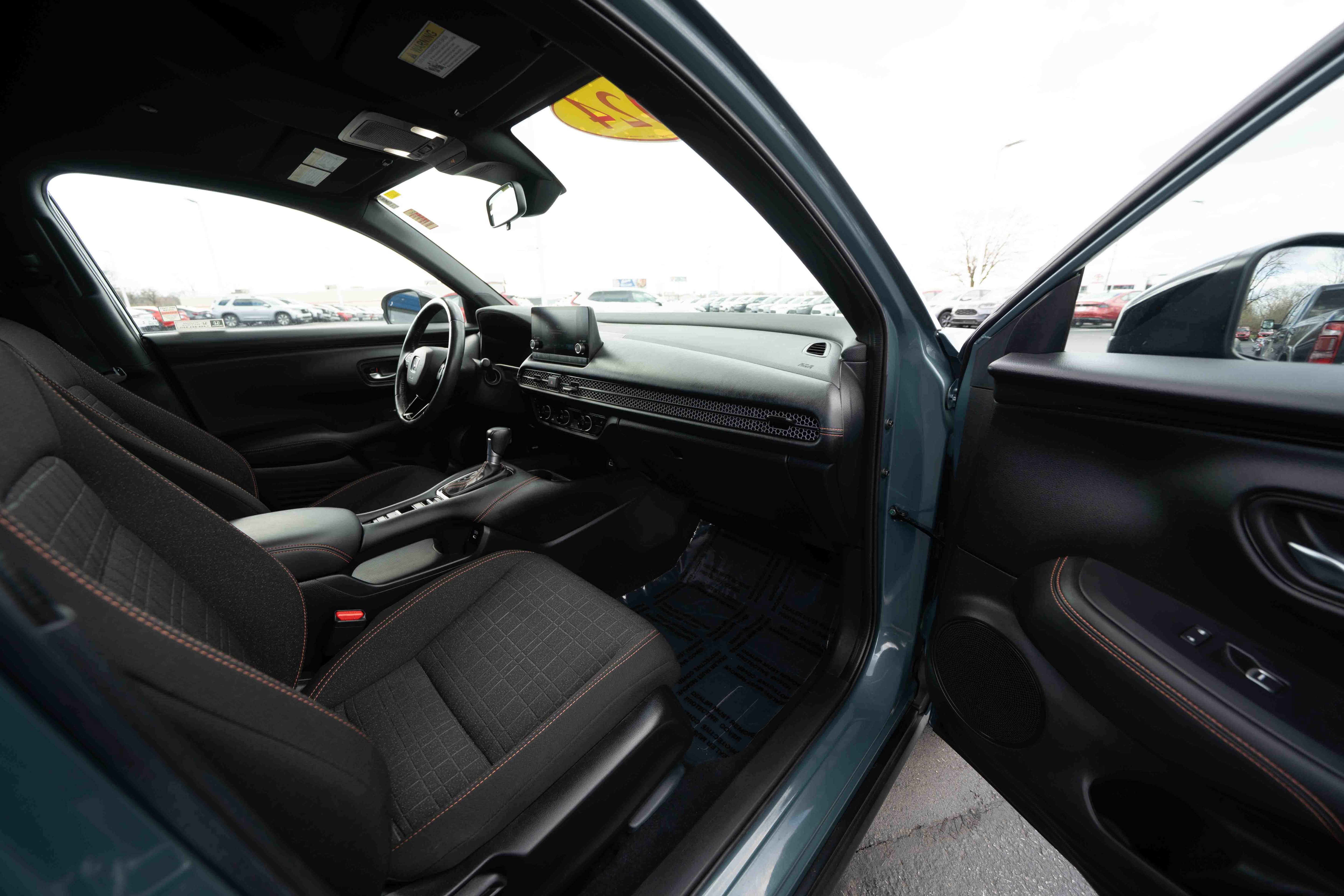 Certified 2024 Honda HR-V Sport image 26