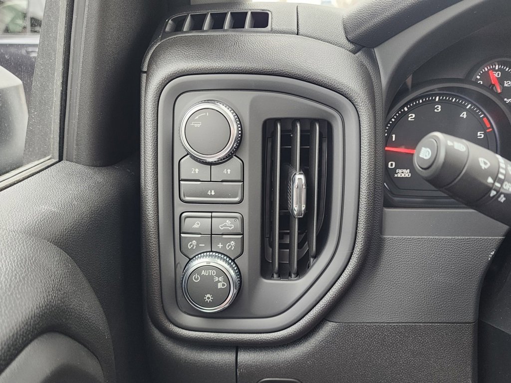 New 2026 GMC Sierra 3500 Pro w/ Convenience Package image 22