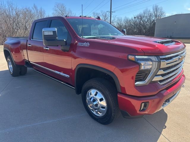 Used 2026 Chevrolet Silverado 3500 High Country w/ Technology Package image 7