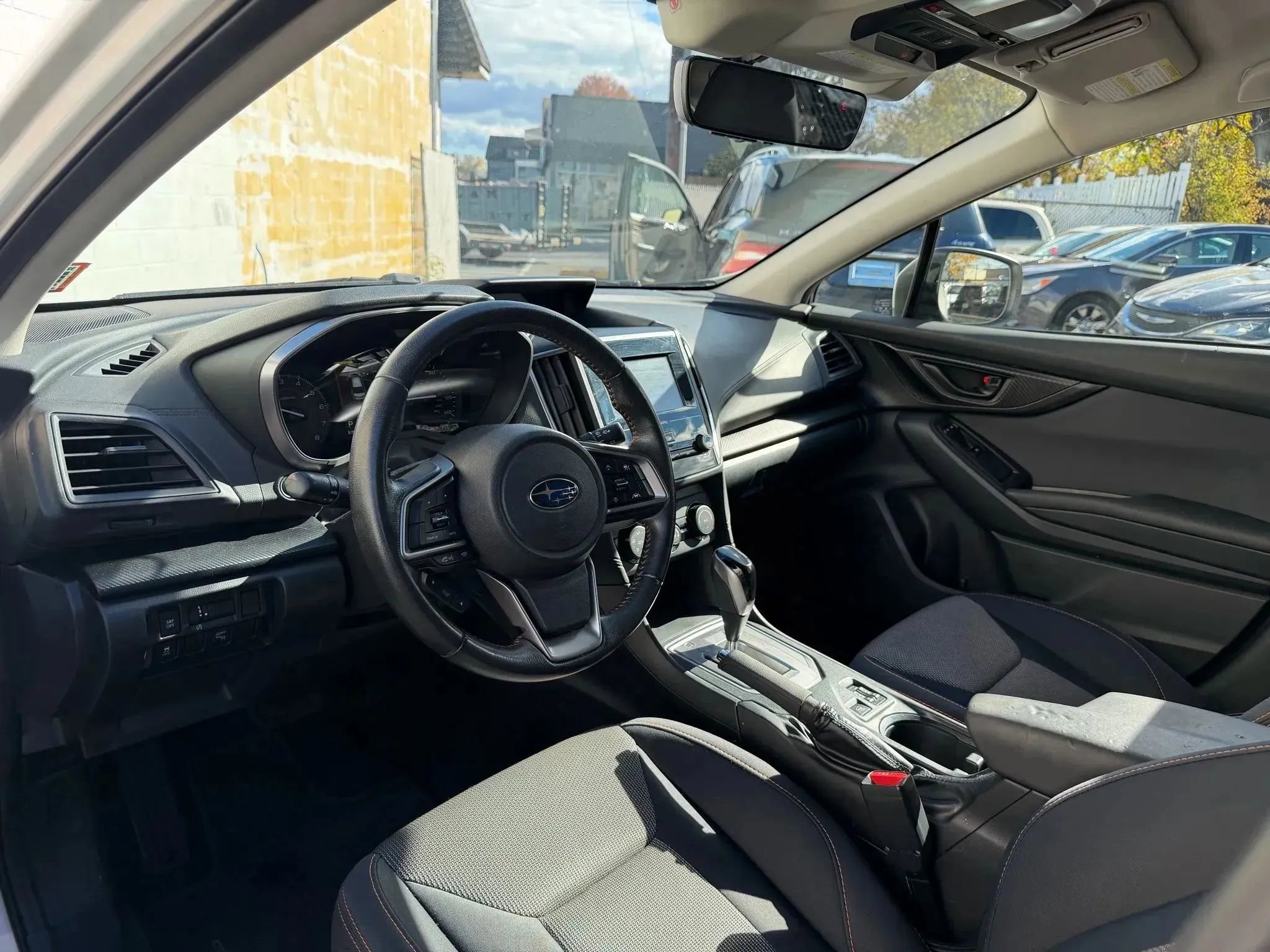 Used 2018 Subaru Crosstrek 2.0i Premium w/ Eyesight System image 10