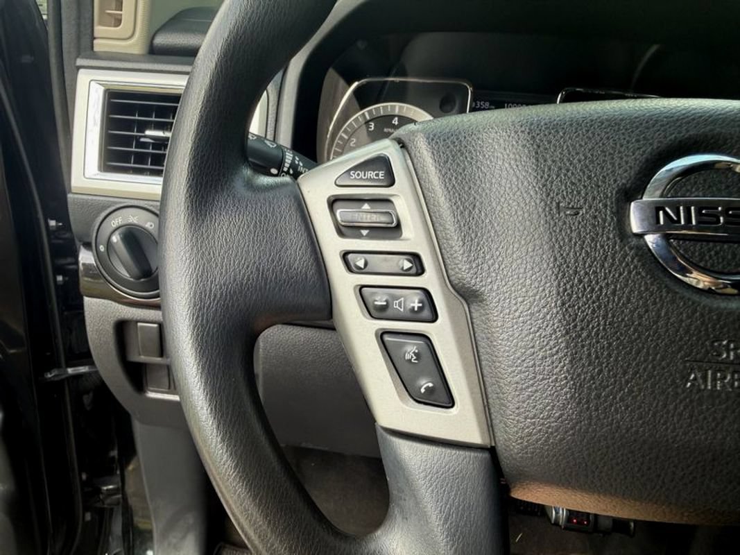 Used 2019 Nissan Titan SV RWD image 25