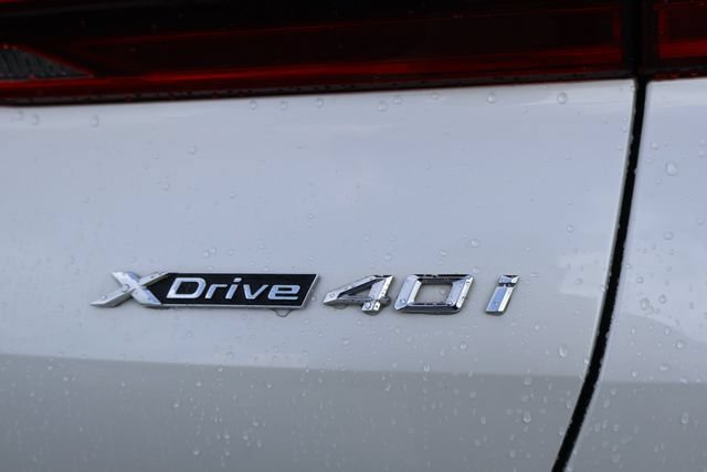 Used 2022 BMW X6 xDrive40i w/ Executive Package AWD/4WD image 9