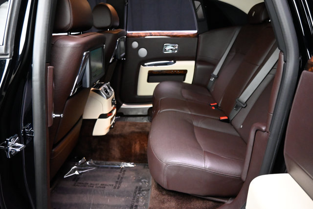 Used 2012 Rolls-Royce Ghost RWD image 64