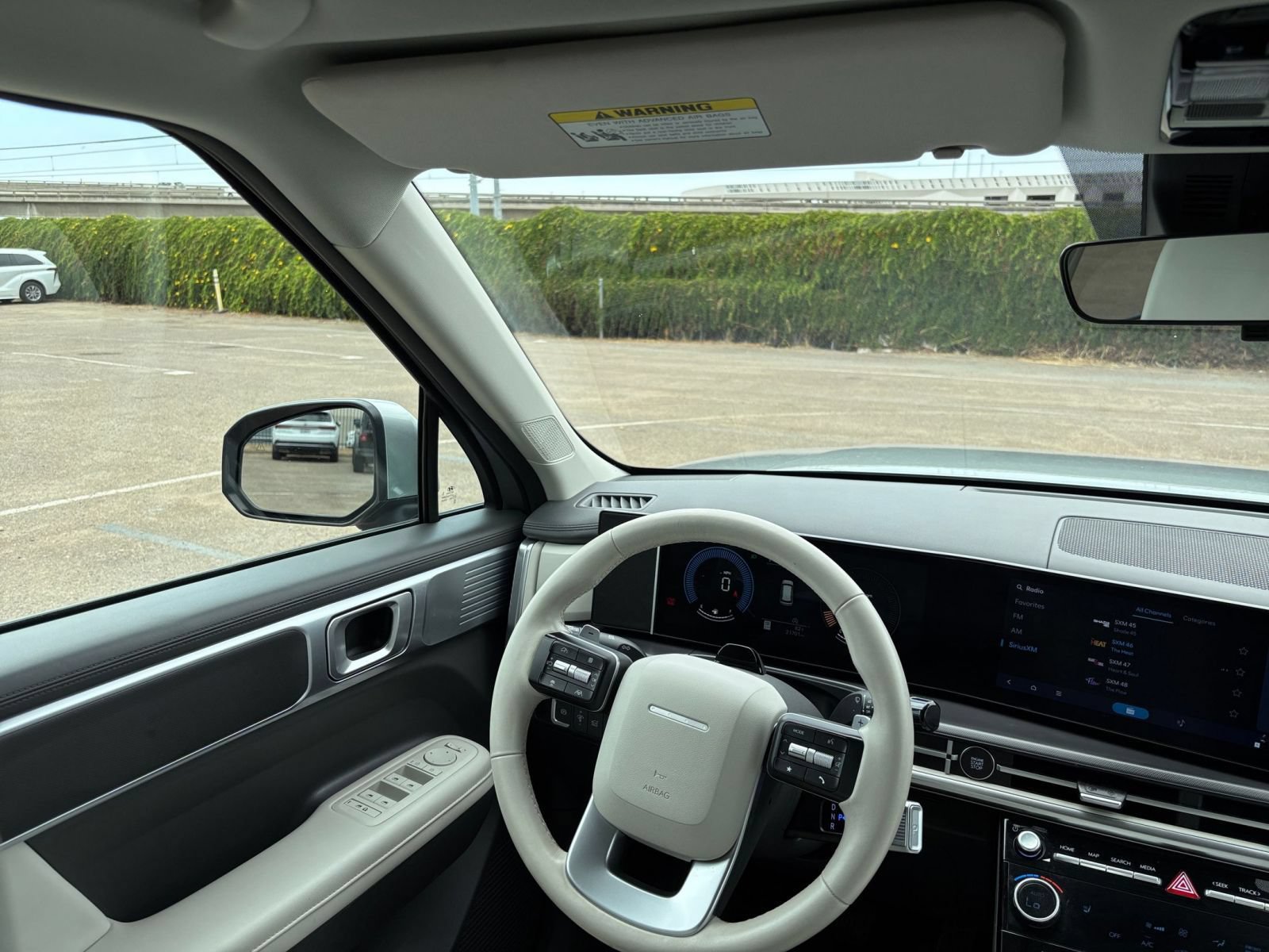 Used 2025 Hyundai Santa Fe SEL AWD/4WD image 36