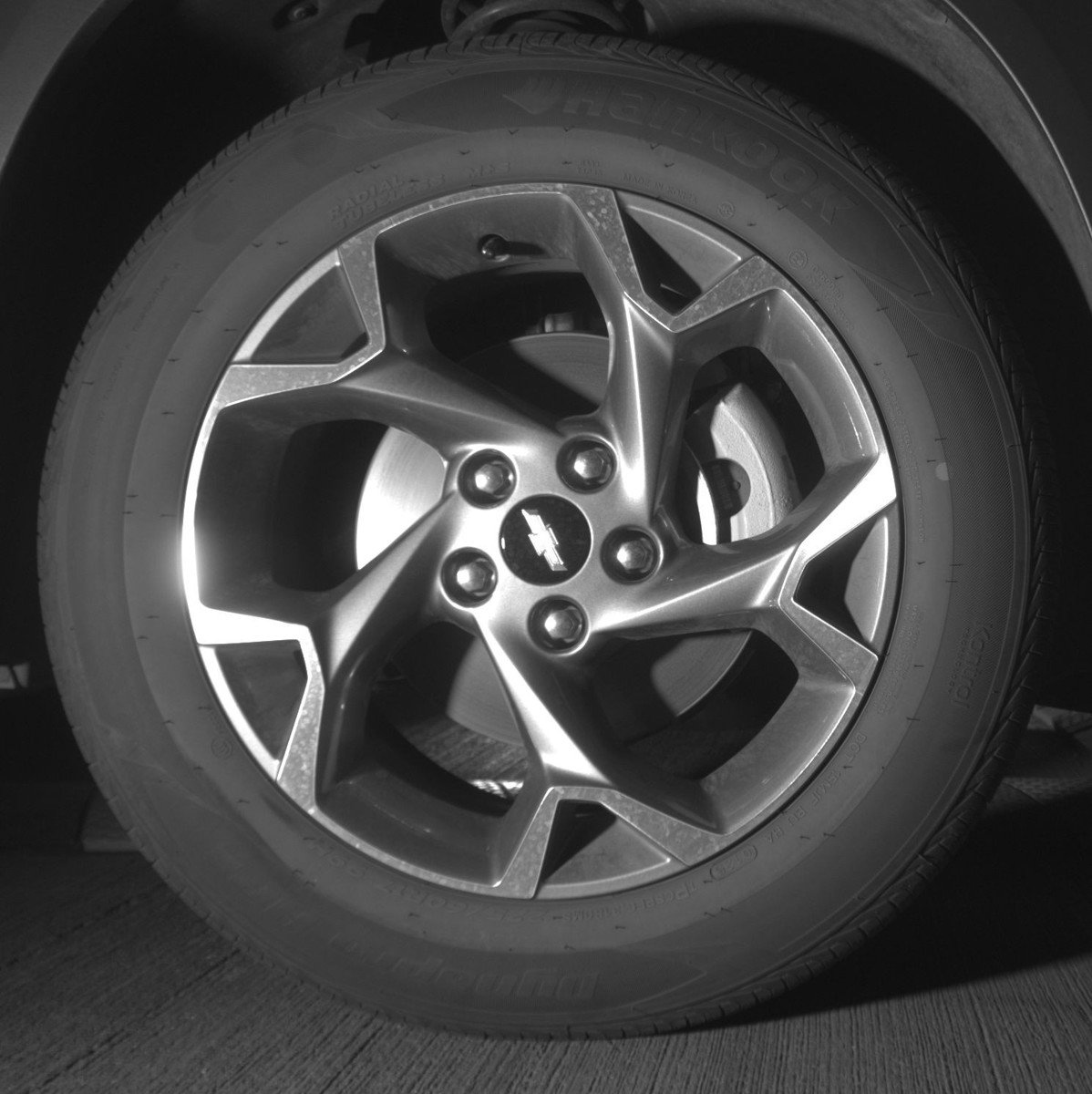 Used 2025 Chevrolet Trax LT FWD image 13
