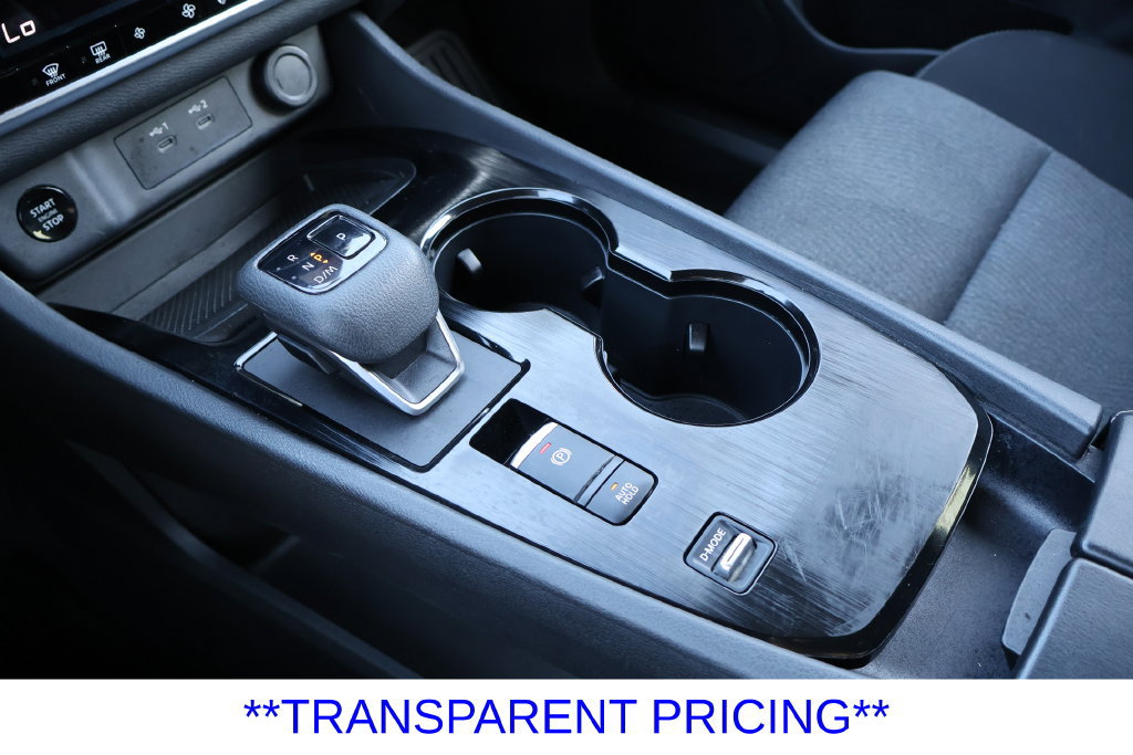 Used 2025 Nissan Rogue SV FWD image 30
