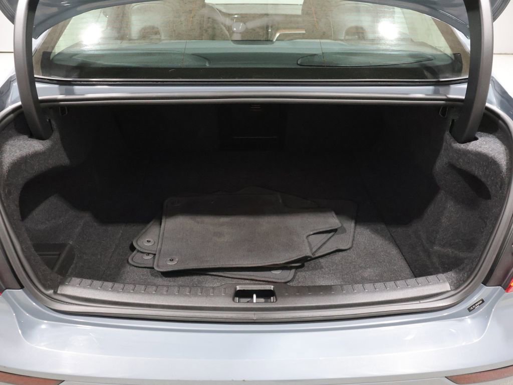 Used 2024 Volvo S60 B5 Plus image 4