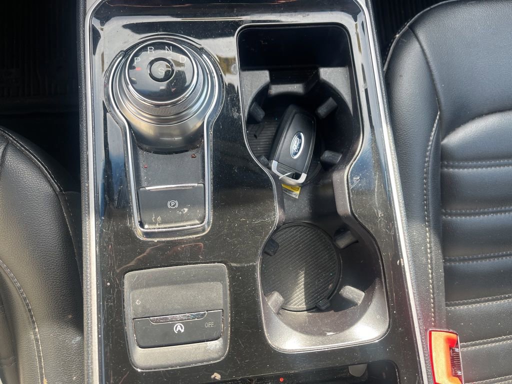 Used 2019 Ford Edge SEL w/ Equipment Group 201A image 19