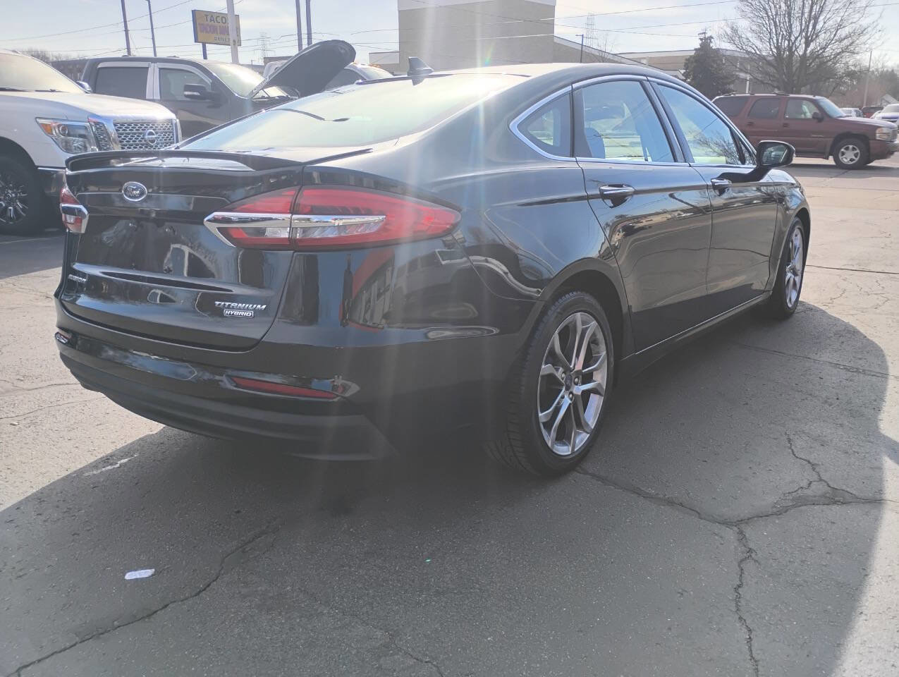 Used 2020 Ford Fusion Titanium image 7