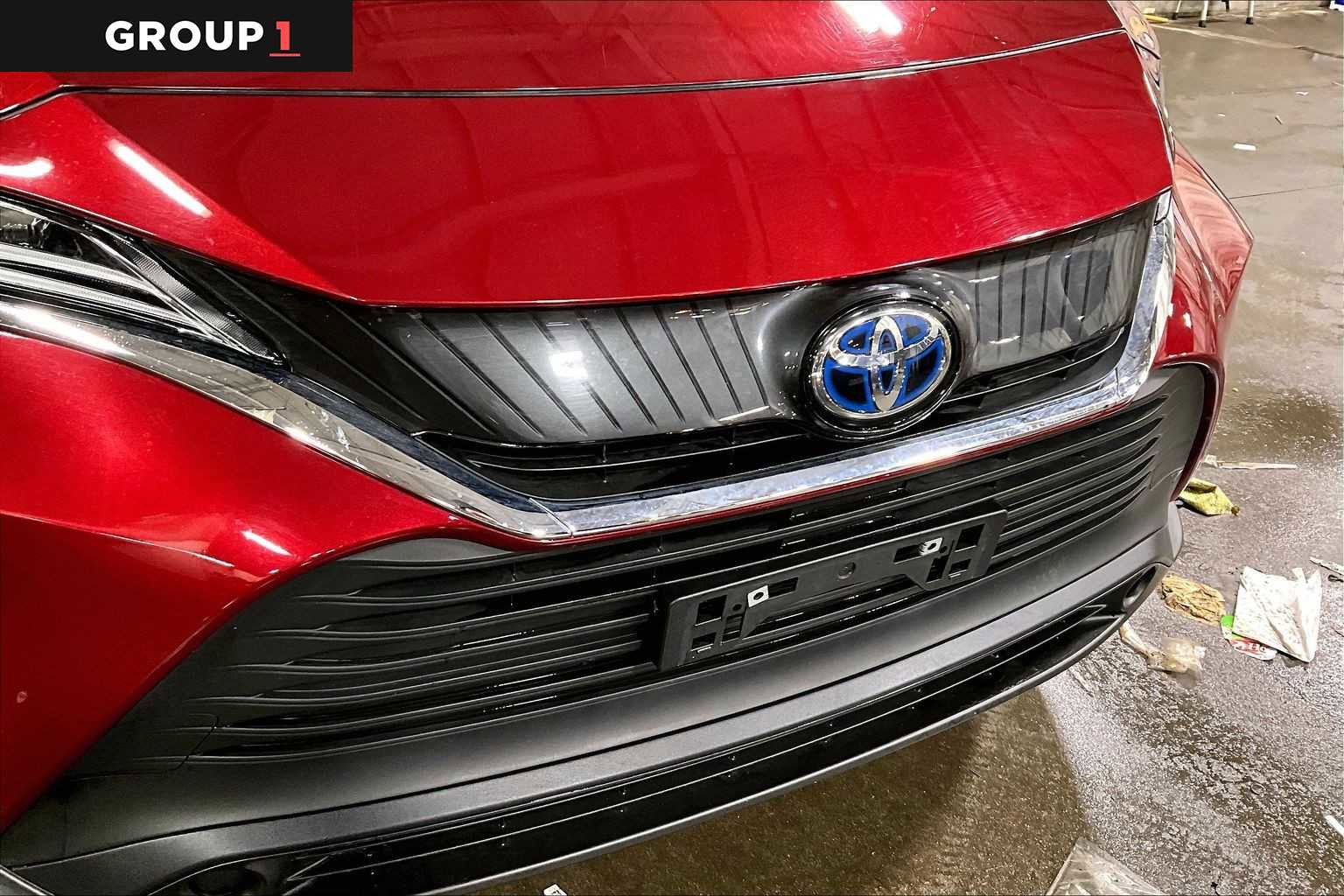Certified 2023 Toyota Venza LE image 30