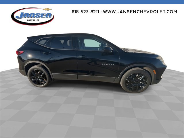 Used 2023 Chevrolet Blazer LT w/ Driver Confidence Package image 9