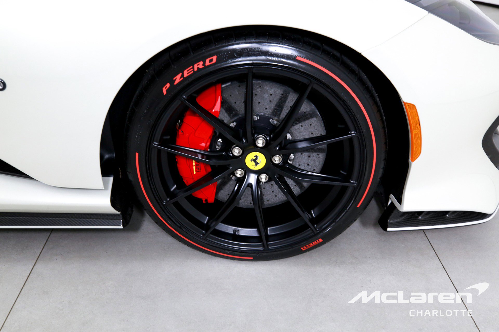Used 2022 Ferrari 812 Competizione RWD image 30