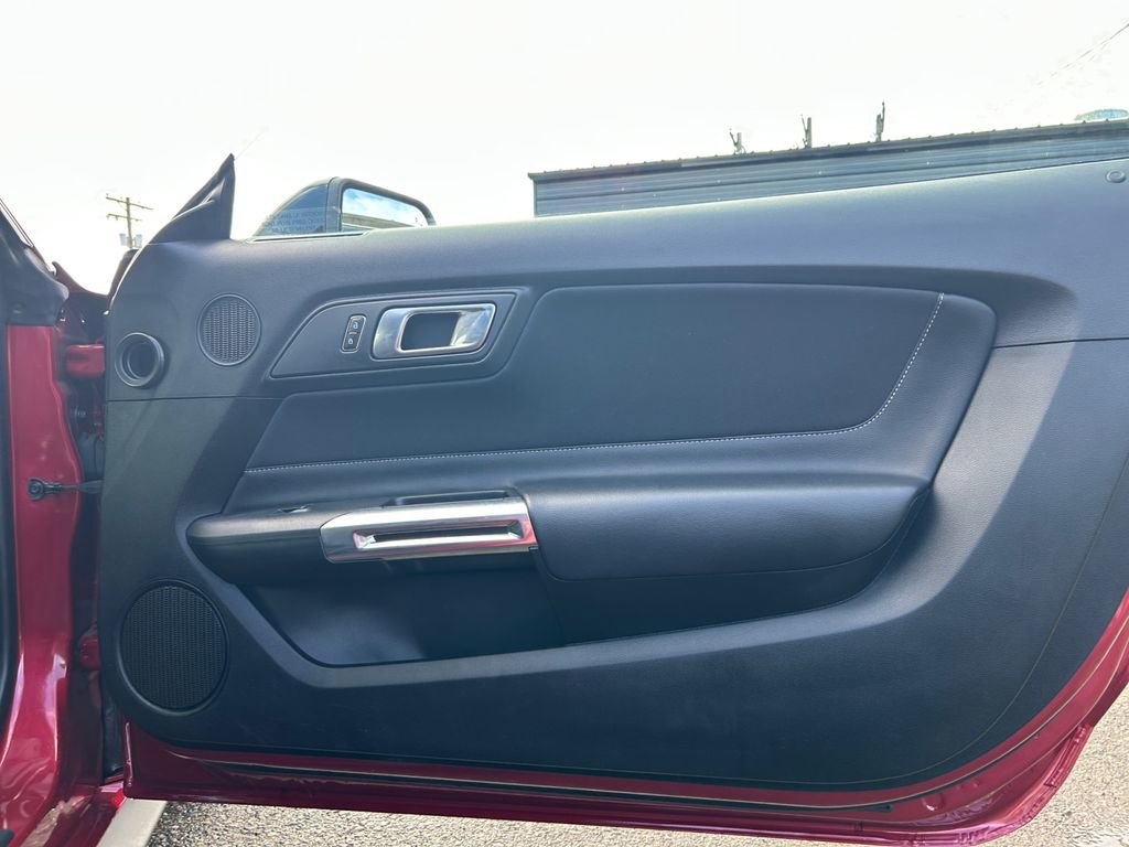 Used 2023 Ford Mustang GT RWD image 25
