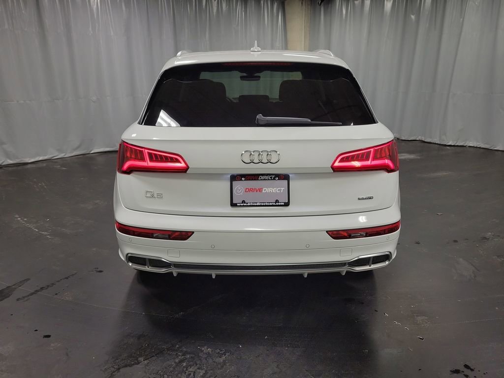 Used 2020 Audi Q5 e Premium Plus w/ Premium Plus Package image 8