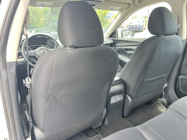 Used 2025 Nissan Sentra SV FWD image 33