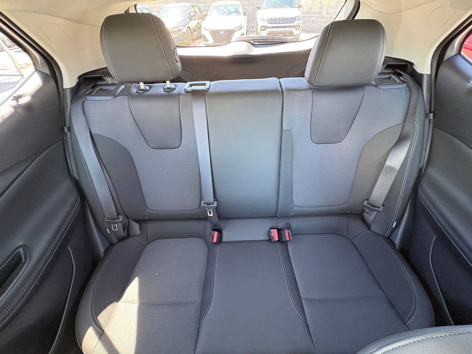 Used 2025 Buick Encore GX Preferred FWD image 37