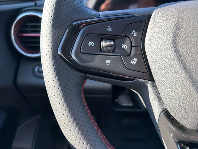 New 2026 Chevrolet Trax RS w/ Sunroof Package image 20