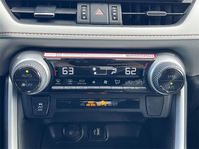Used 2025 Toyota RAV4 XLE Premium image 15