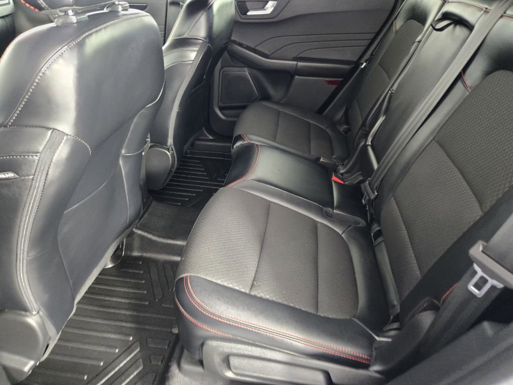 Used 2023 Ford Escape ST-Line Elite AWD/4WD image 33