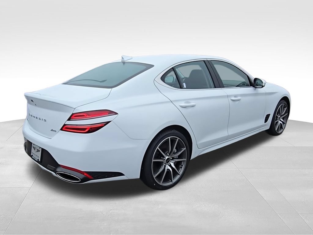 Used 2026 Genesis G70 2.5T AWD/4WD image 8