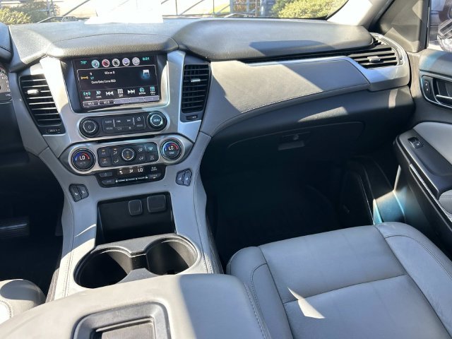 Used 2016 Chevrolet Suburban LT RWD image 15