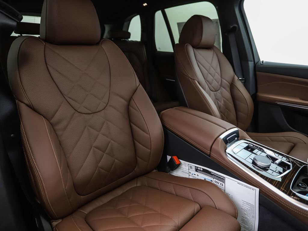 New 2026 BMW X5 xDrive40i w/ M Sport Package image 32