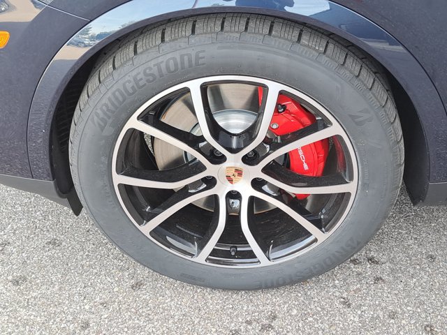 New 2026 Porsche Cayenne S AWD/4WD image 14