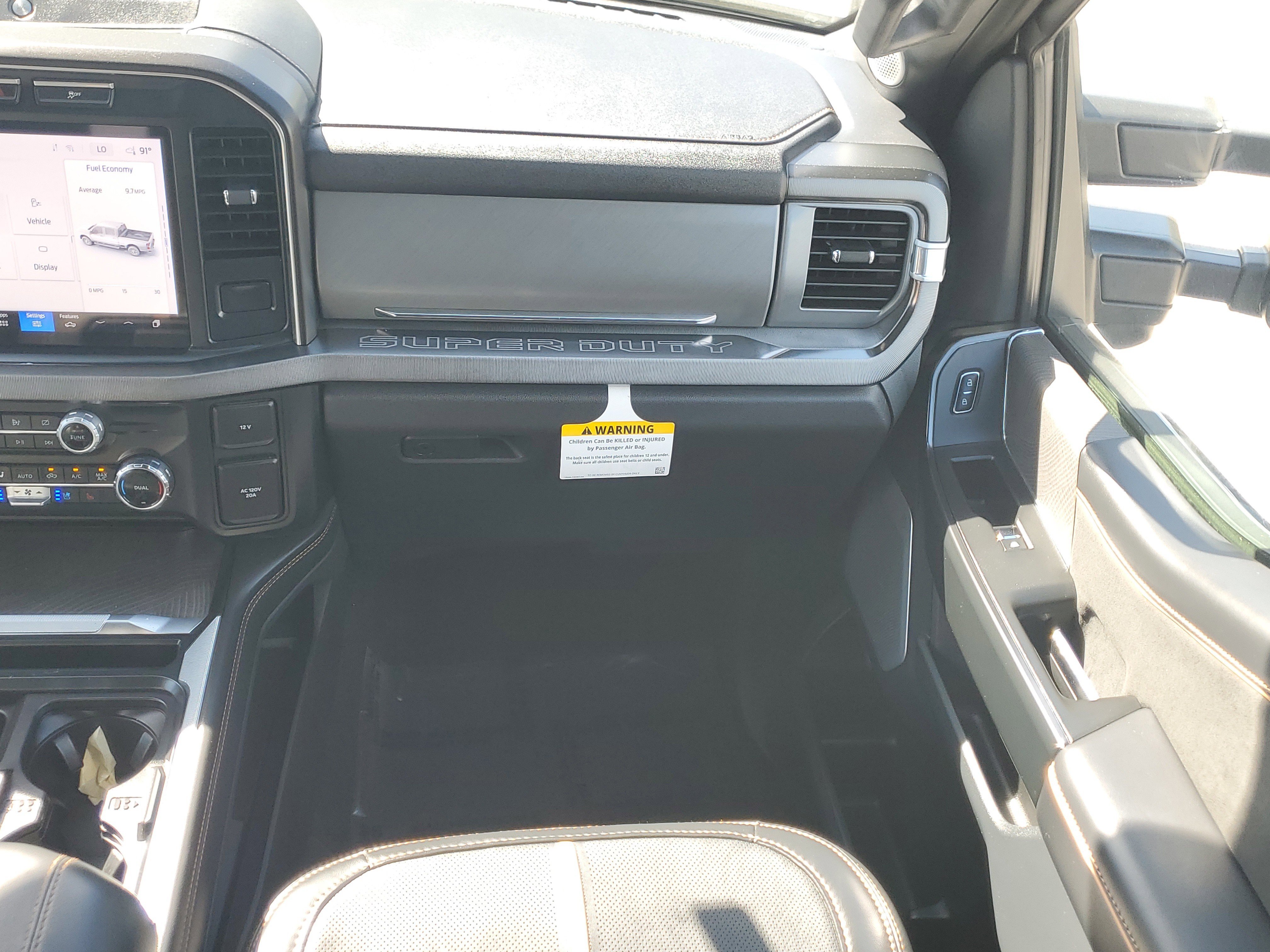 Certified 2024 Ford F250 Platinum AWD/4WD image 16