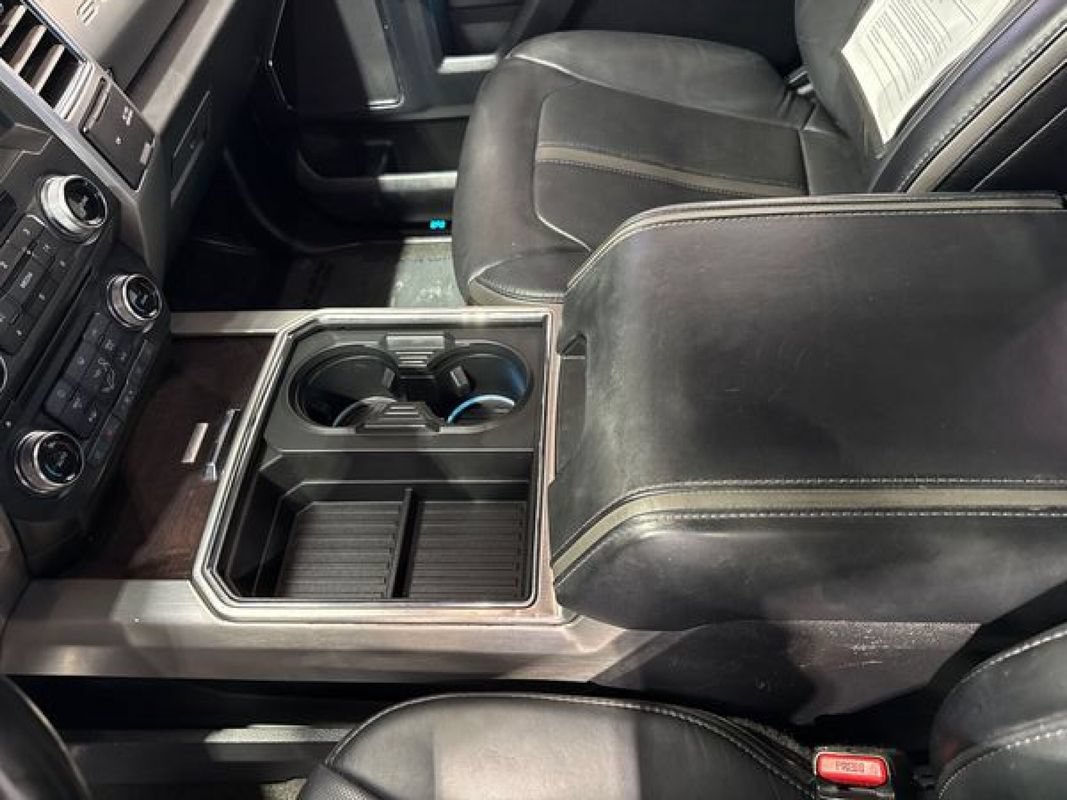 Used 2017 Ford F250 Platinum w/ Platinum Ultimate Package AWD/4WD image 98