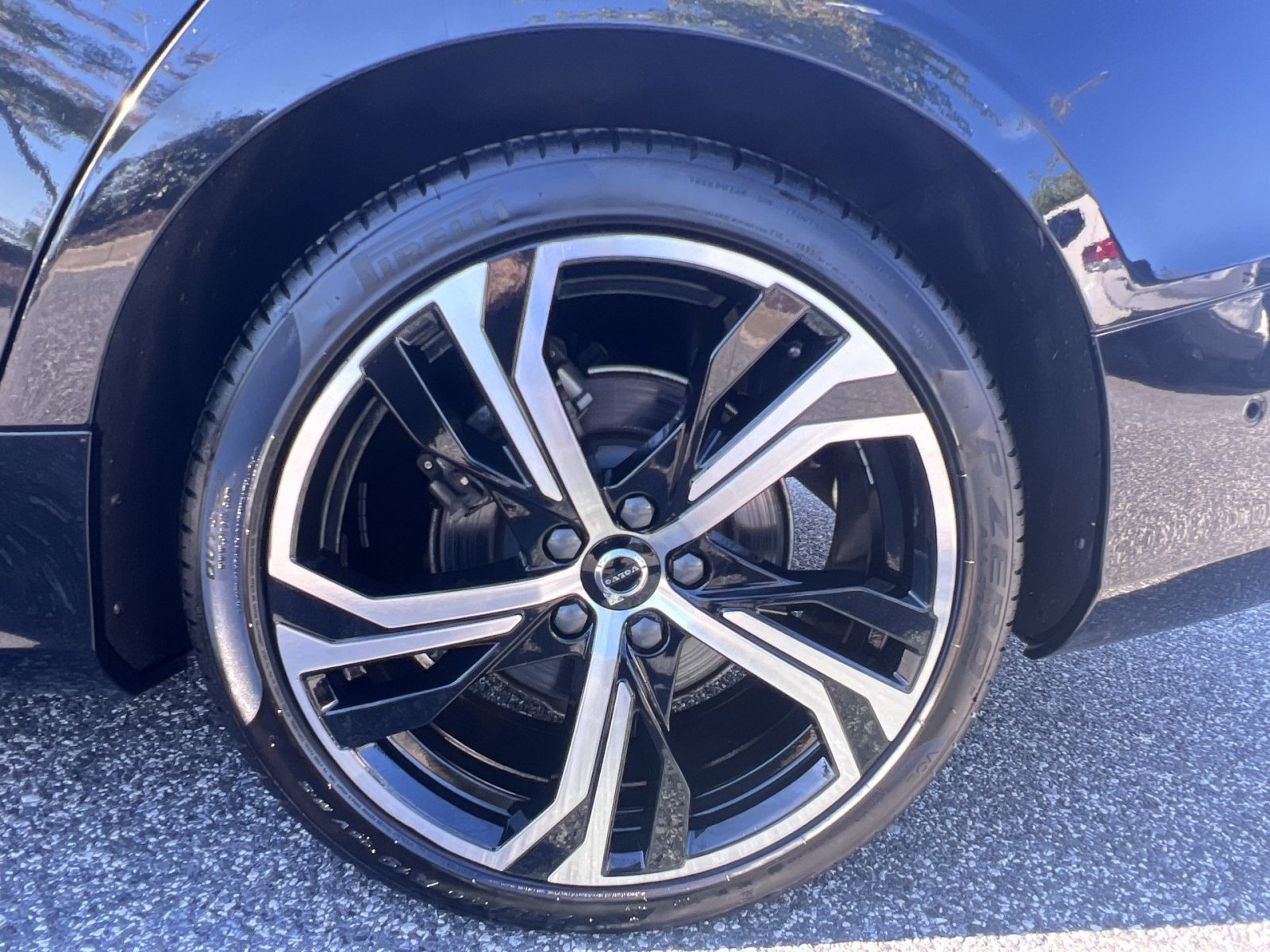 Used 2024 Volvo S60 B5 Plus w/ Climate Package AWD/4WD image 12