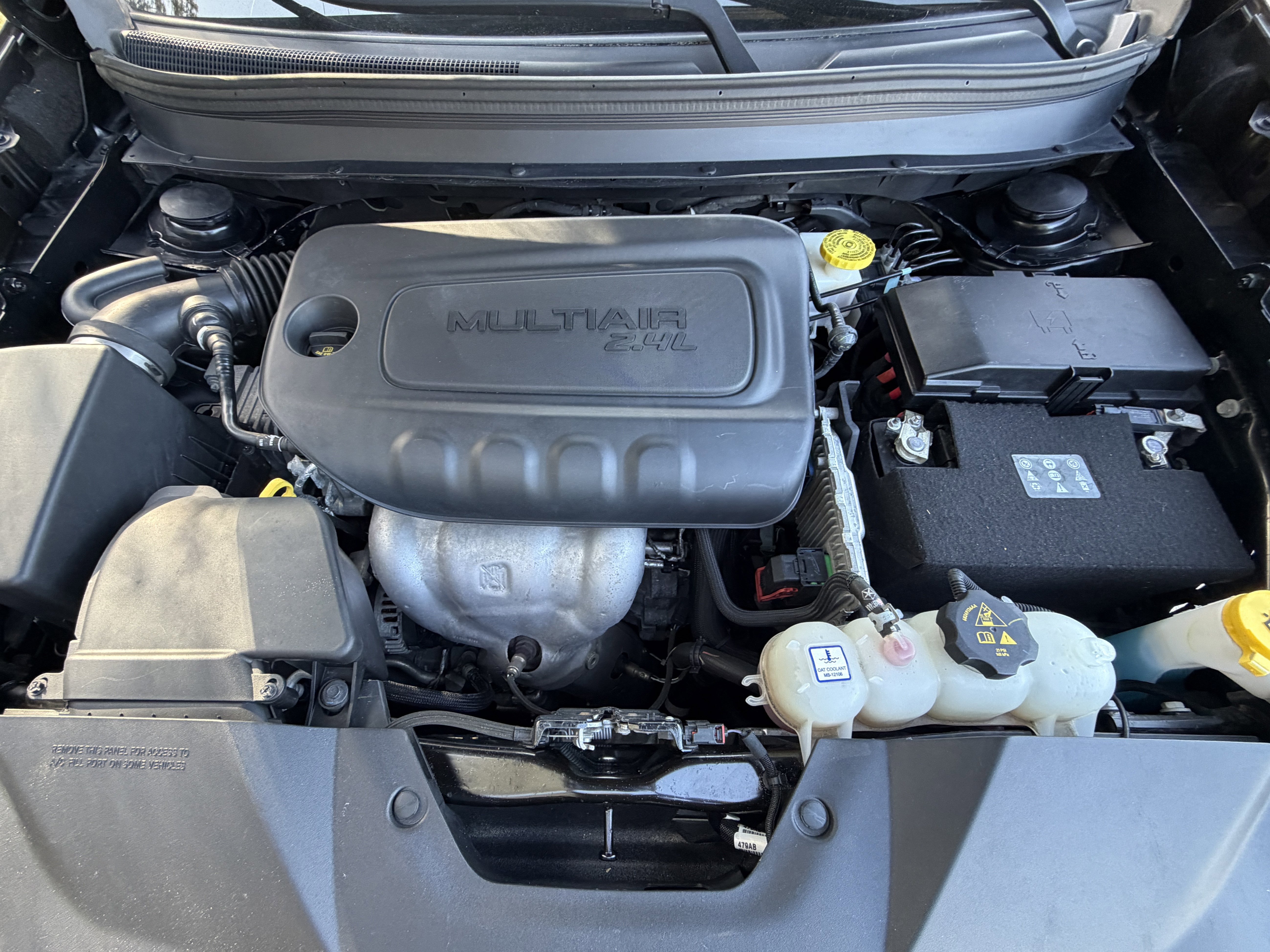 Used 2019 Jeep Cherokee Latitude Plus image 9