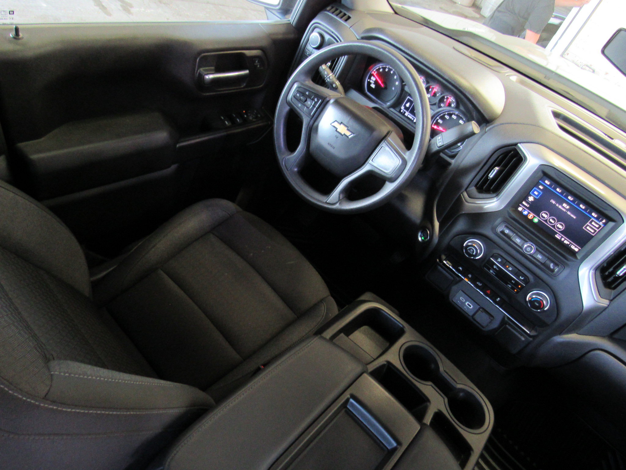Used 2024 Chevrolet Silverado 1500 Custom w/ LPO, Dark Essentials Package AWD/4WD image 28