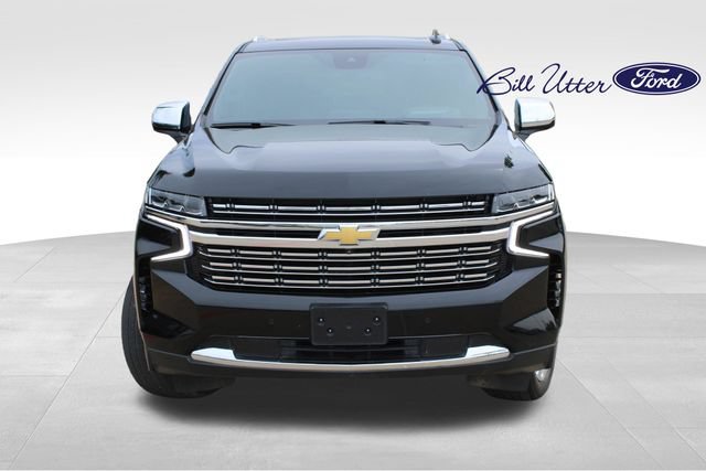 Used 2024 Chevrolet Suburban Premier w/ Premium Package AWD/4WD image 2